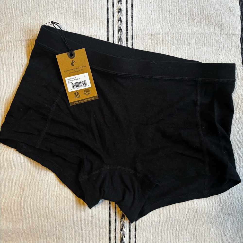 Ridge Merino Wool Boyshorts size M New
